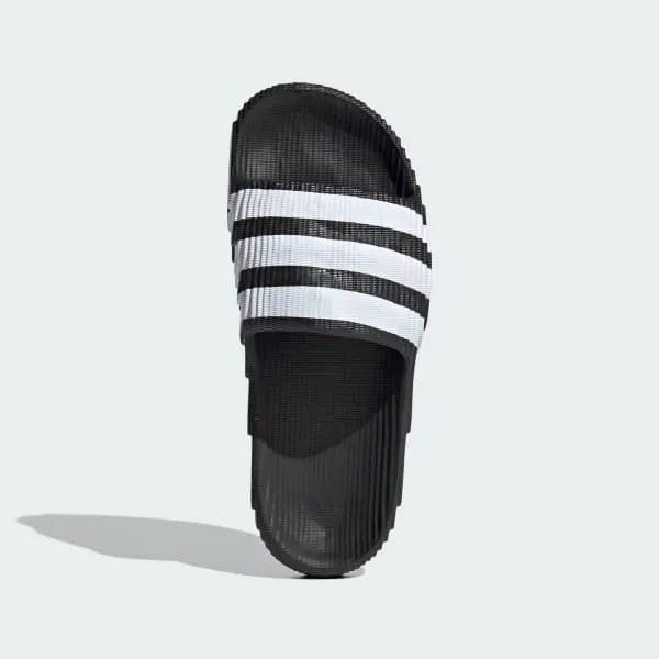 Adidas Men's Adilette 22 Slides - Core Black / Cloud White