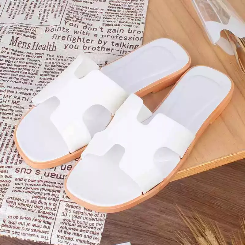 Beach Casual Indoor and Outdoor Non Slip Flats Sandals