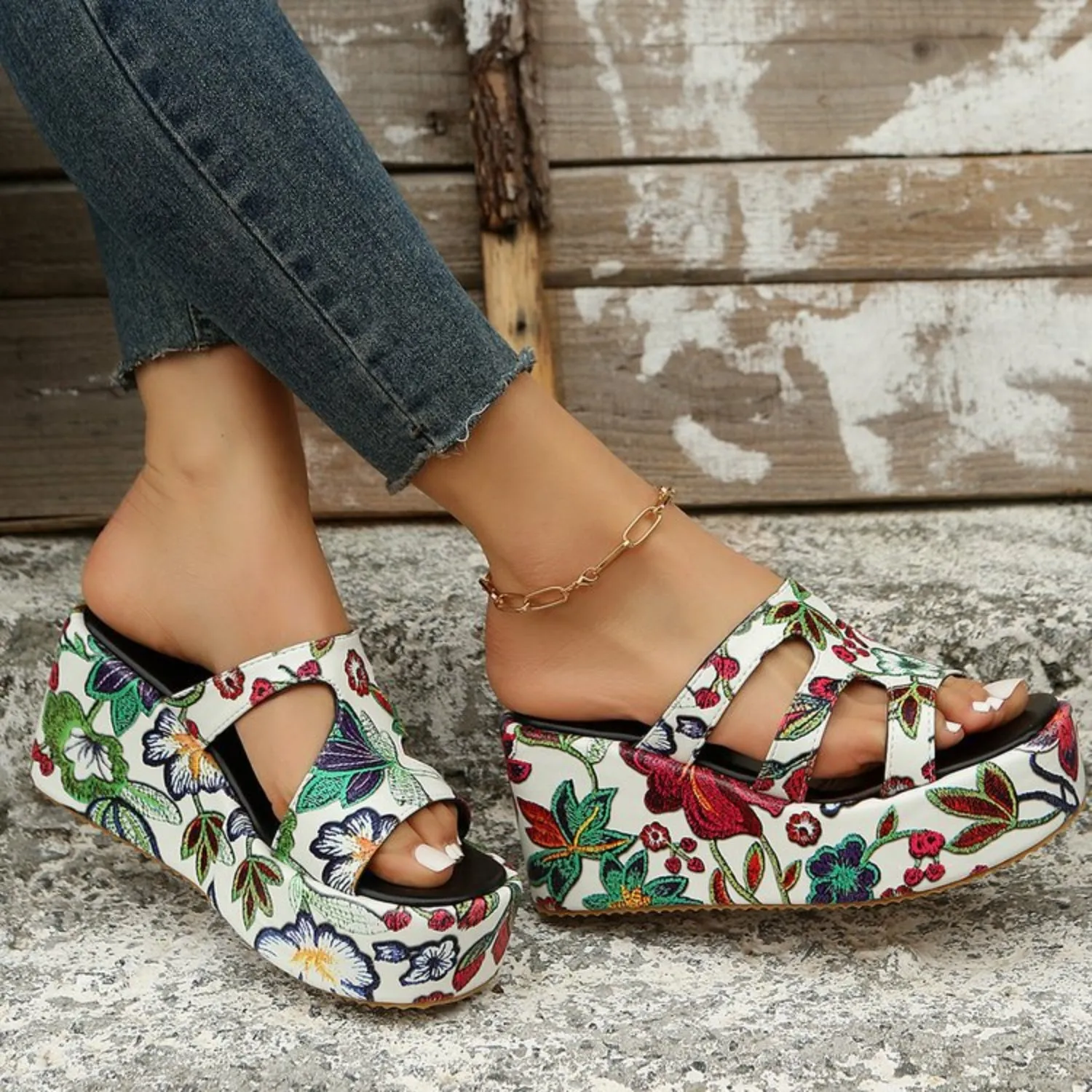 Cutout Floral Peep Toe Wedges Platform Sandals