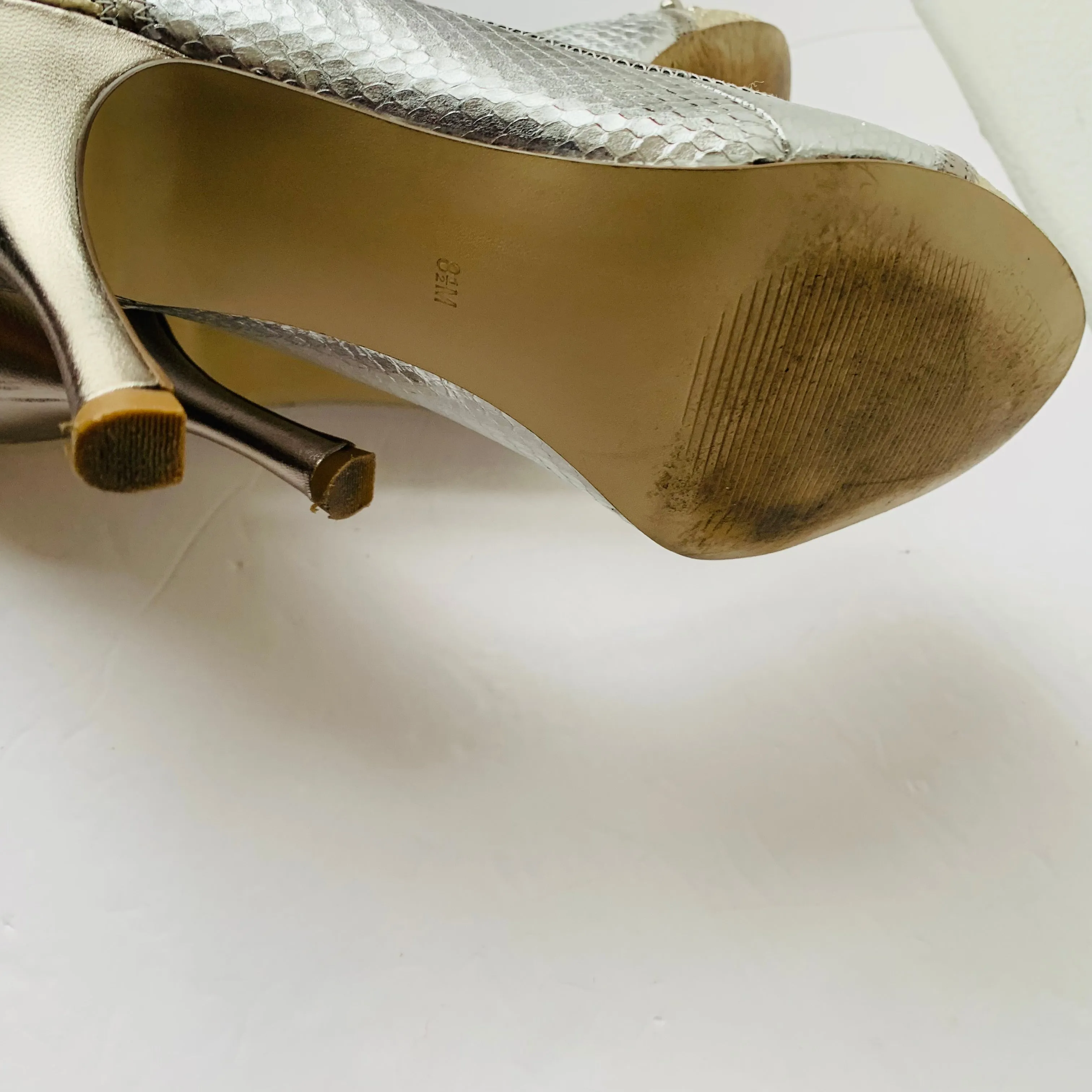 Guess by Marciano Silver/Gold Metallic Peep Toe Heels Size 8.5