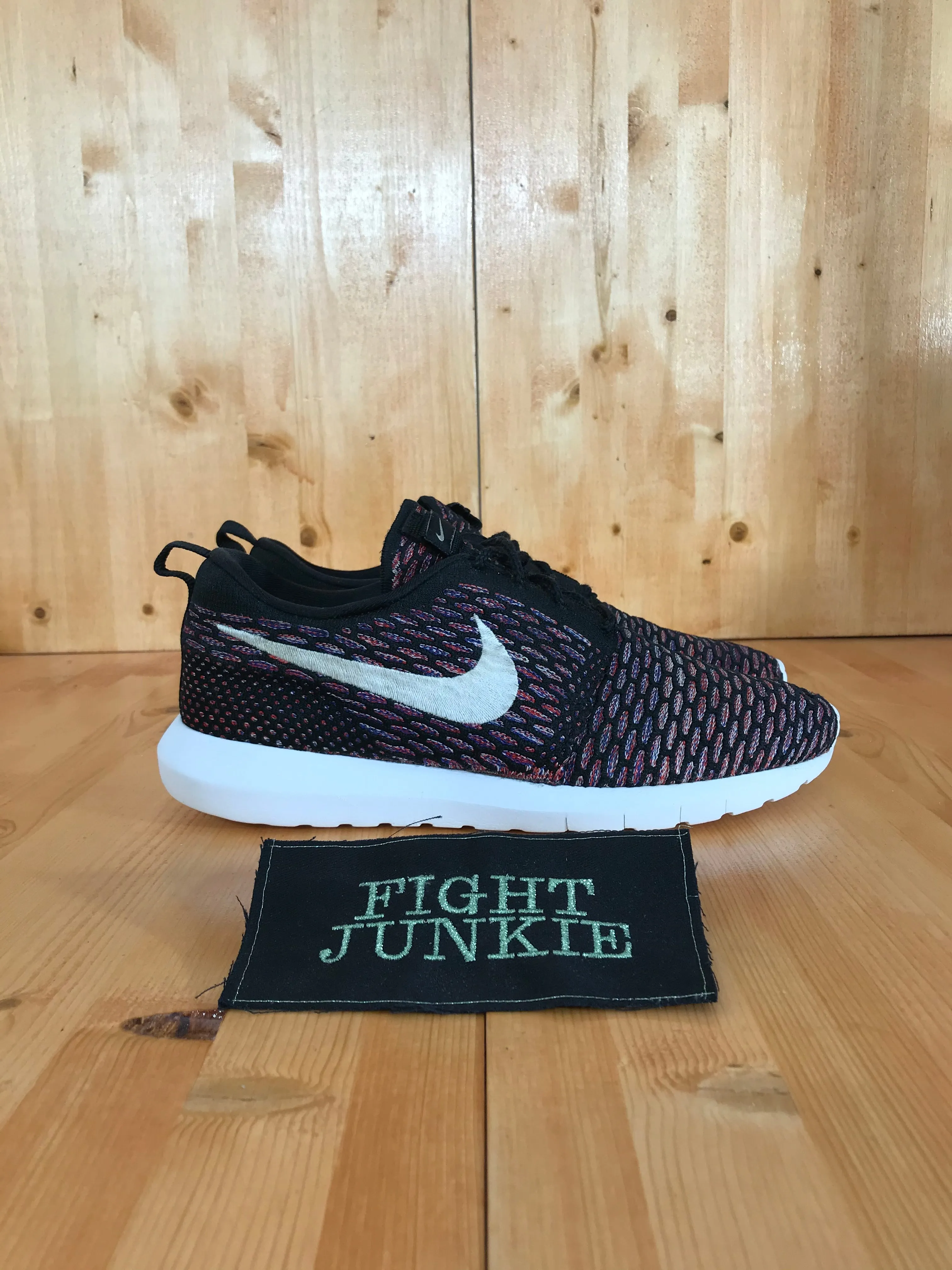 NIKE ROSHE FLYKNIT Men's Size 10.5 Running Shoes Sneakers 677243-016