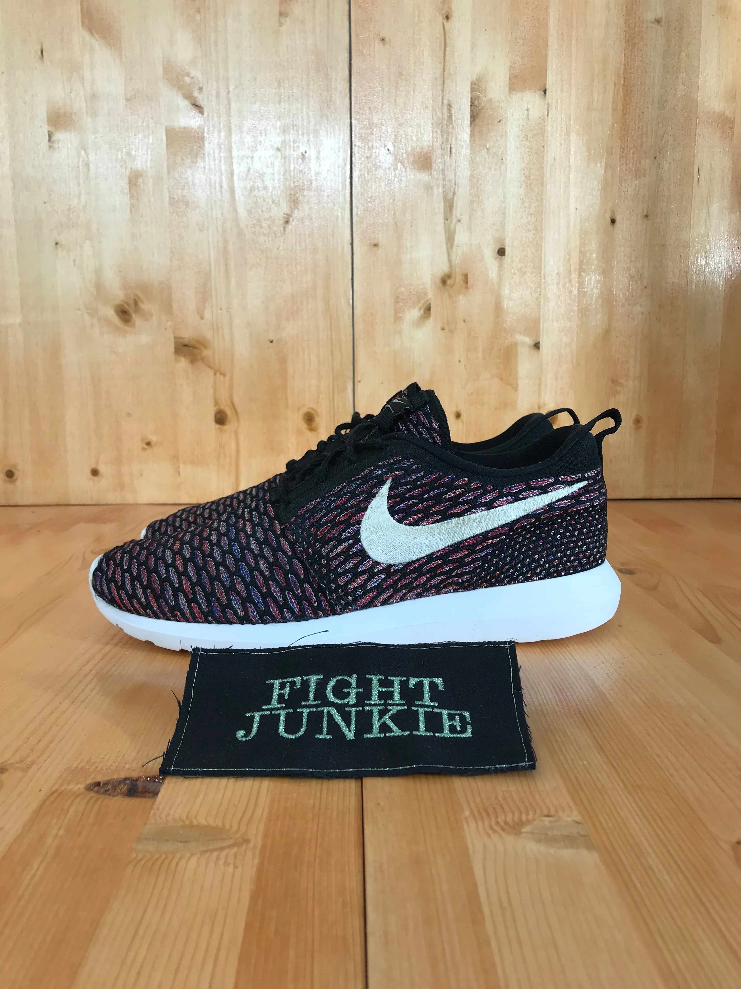 NIKE ROSHE FLYKNIT Men's Size 10.5 Running Shoes Sneakers 677243-016