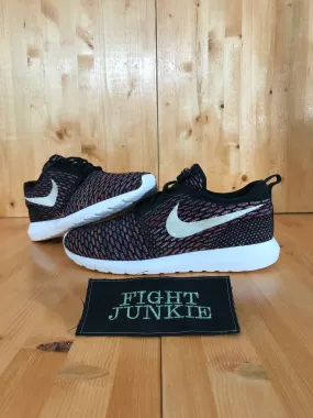 NIKE ROSHE FLYKNIT Men's Size 10.5 Running Shoes Sneakers 677243-016