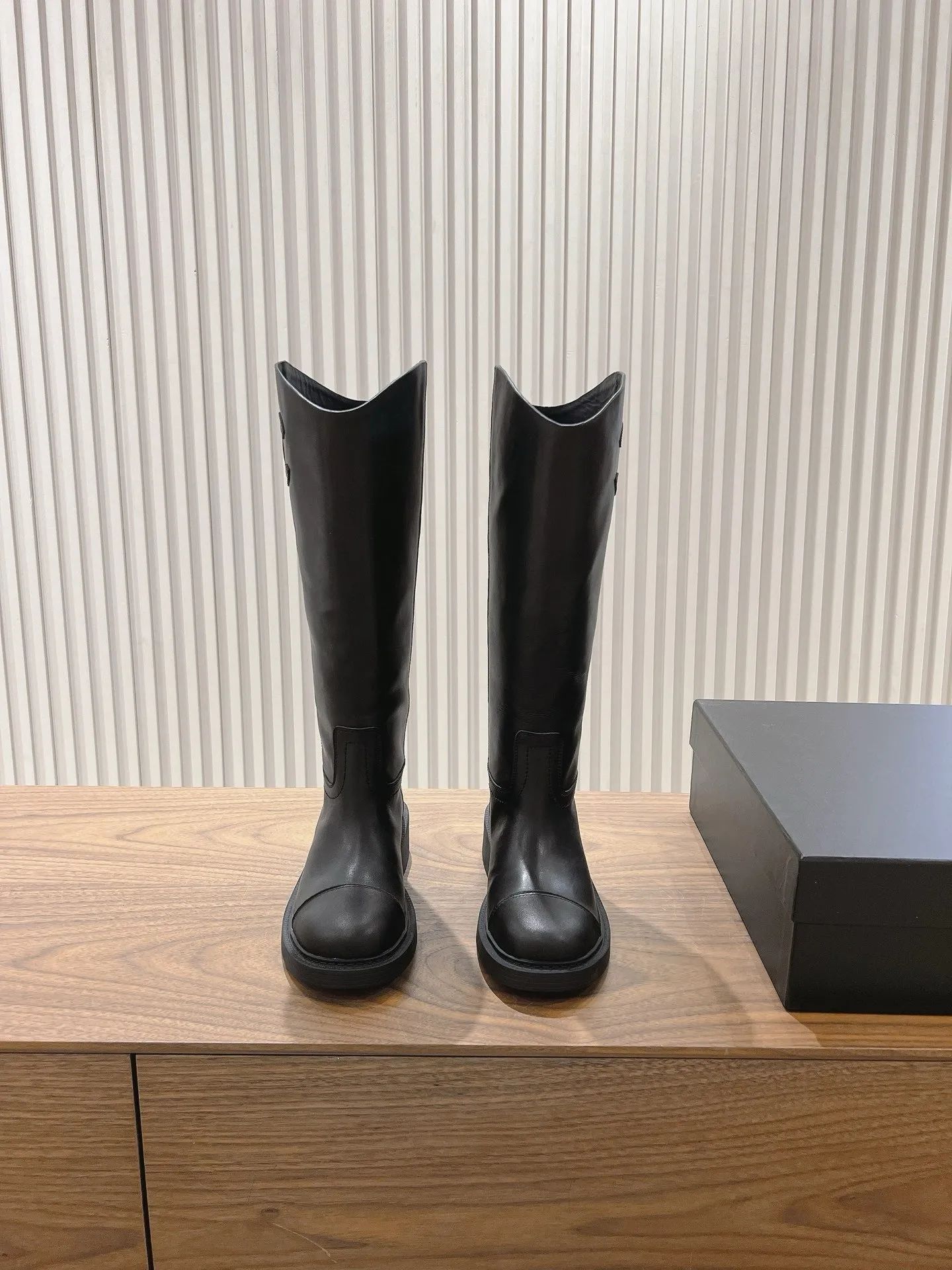 SE1482 CC High Boots / Size5-10