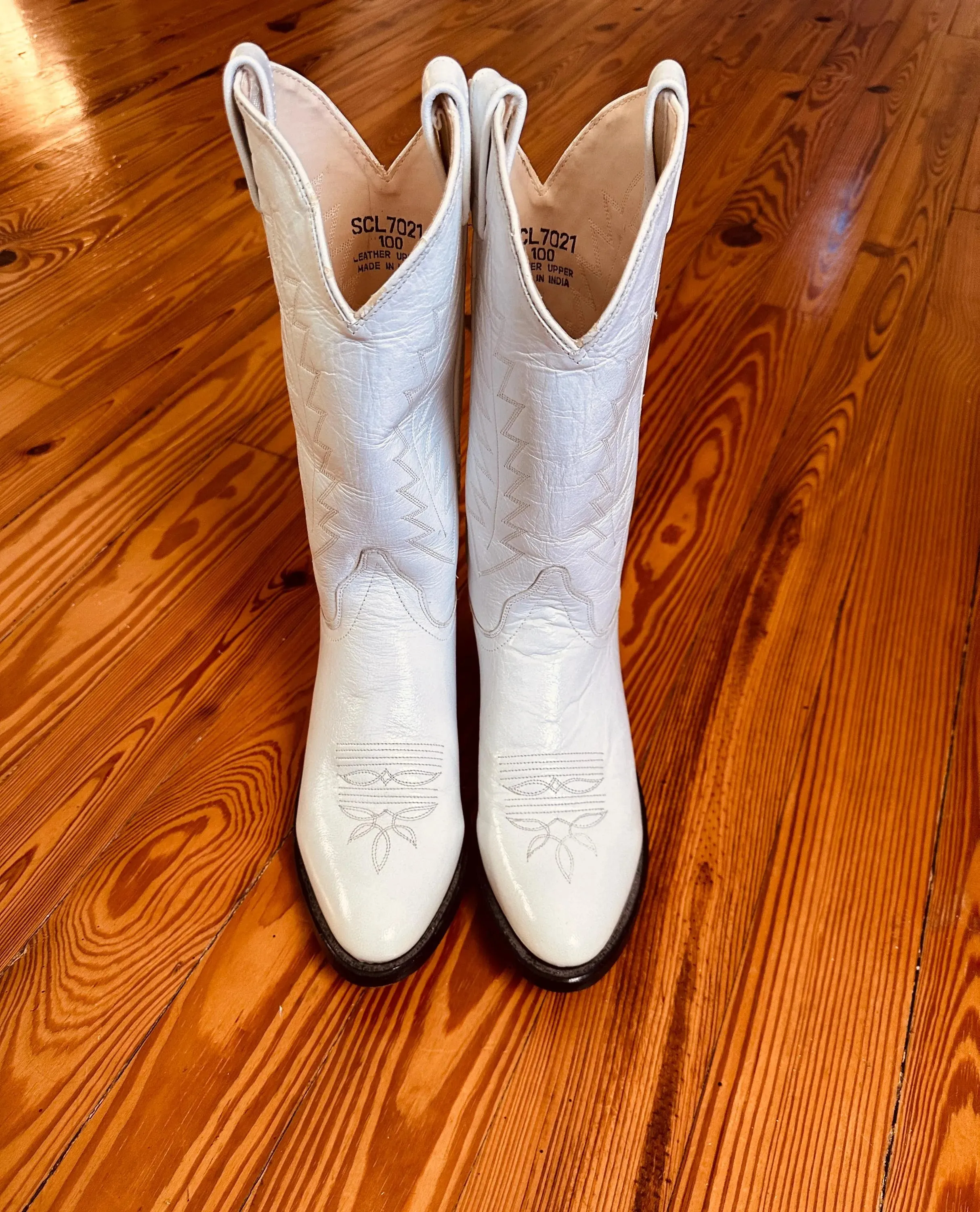 White Cowboy Boots Sz 10 Vintage Southwestern Cowgirl Boots Leather Size 10